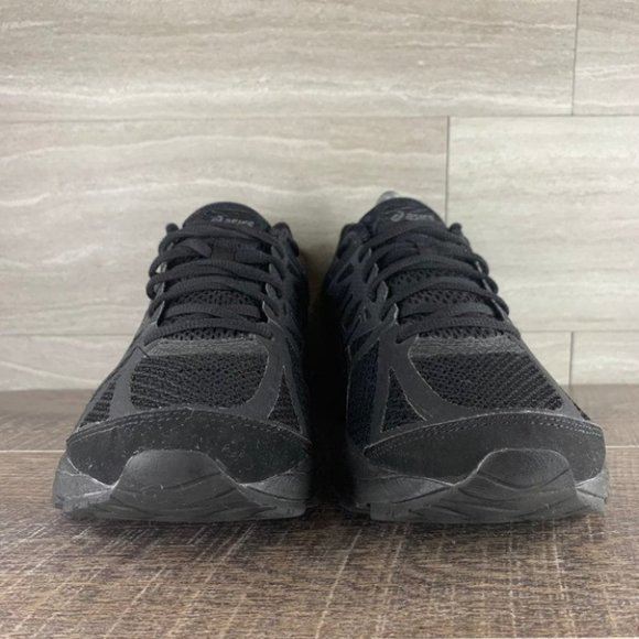 Women's Asics Gel-Cumulus 17 Sneaker - Picture 2 of 11